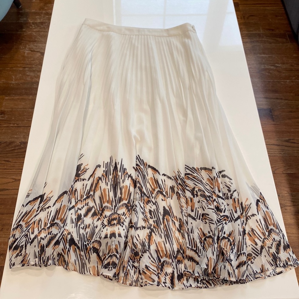 Reiss pleated midi skirt UK10. US 6